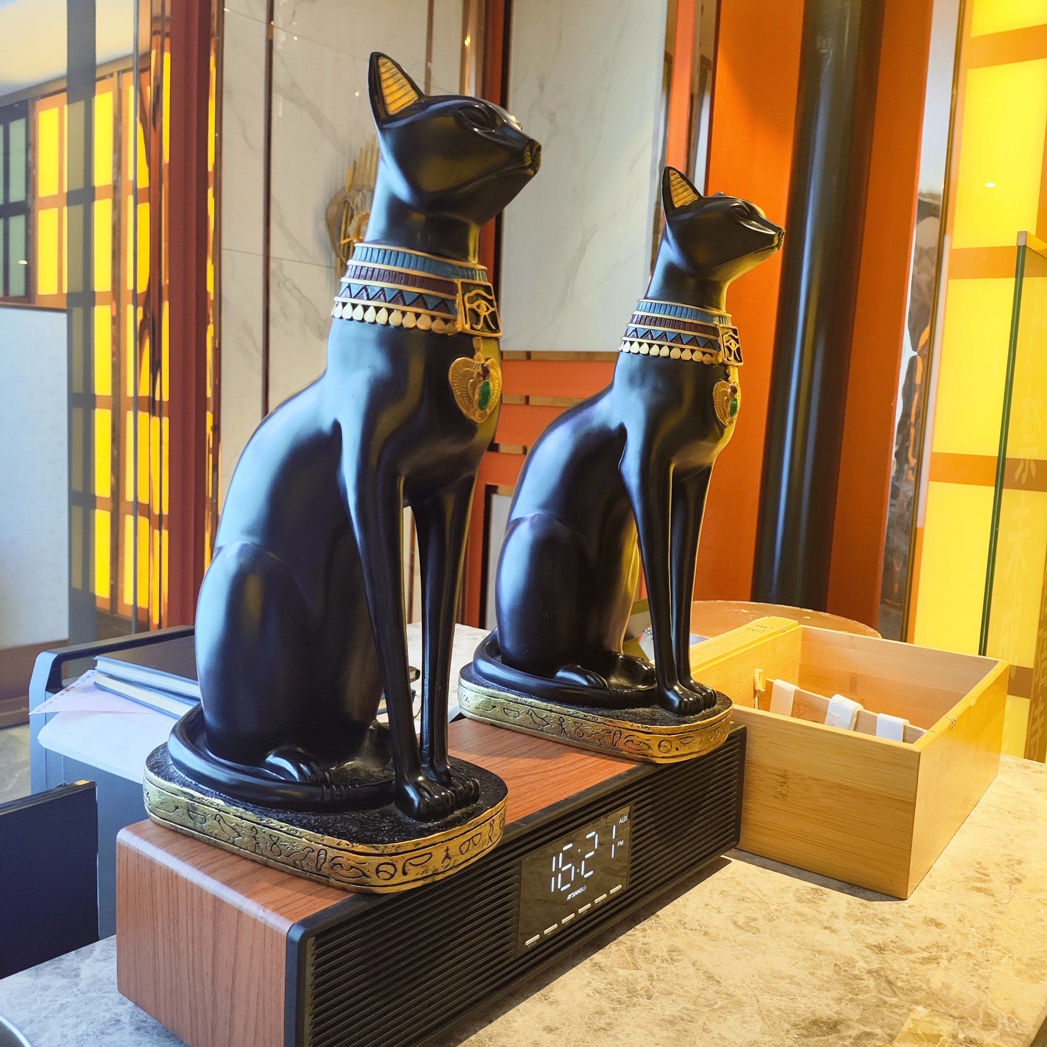 三门峡商务ktv：中低端的优劣-灵宝市ktv预定